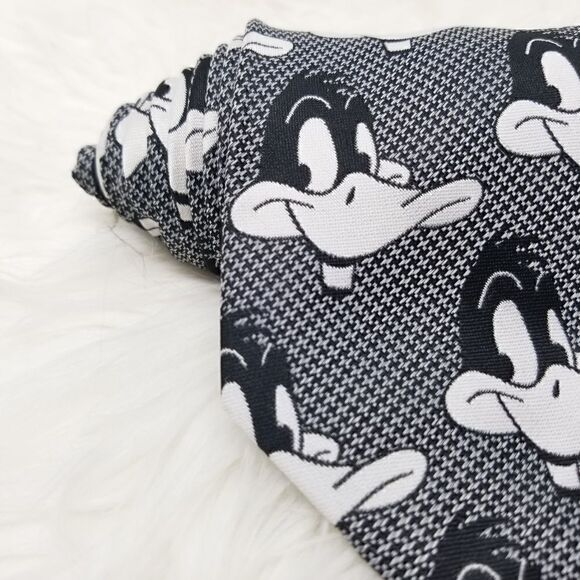 Warner Brothers Daffy Duck Classic Necktie - Picture 2 of 7